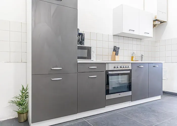 Comfy 3br For Long & Budget Friendly Apartman