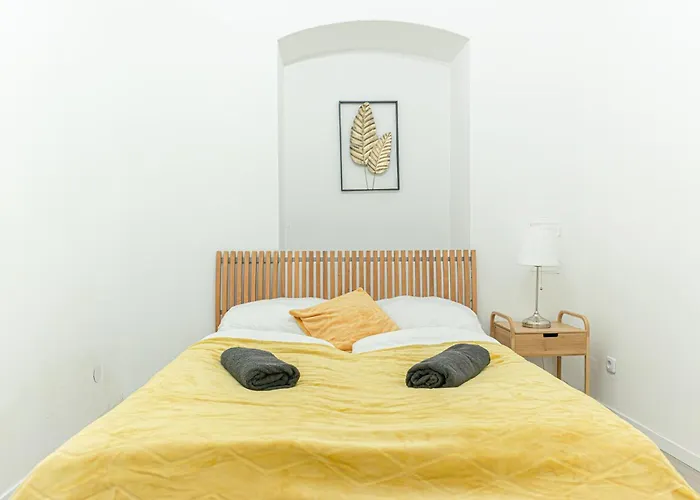 Comfy 3br For Long & Budget Friendly