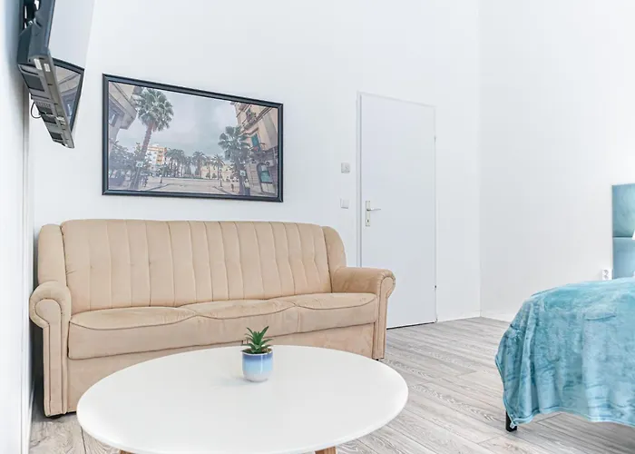 Apartman Comfy 3br For Long & Budget Friendly Bécs