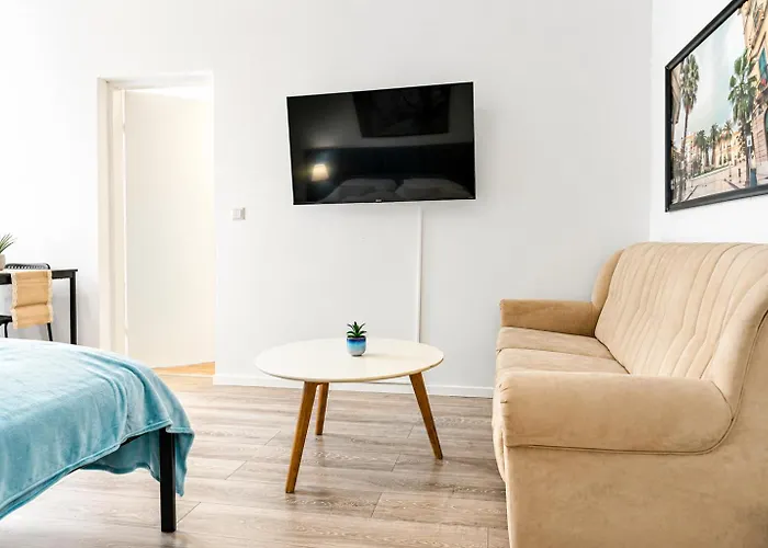 Comfy 3br For Long & Budget Friendly فيينا